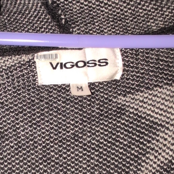 Black and White Star Patterned Cardigan - Picture 2 of 4